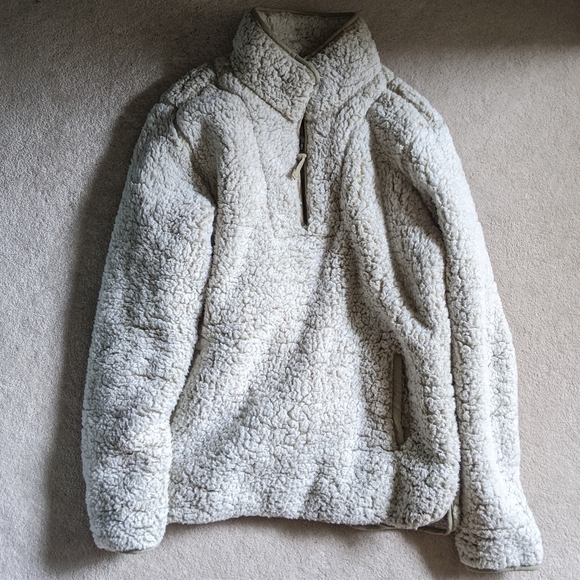 Pull Over Sweater - Picture 1 of 1